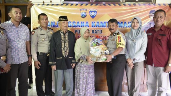 Dalam rangka peringati HUT Bhayangkara ke 73 , Polres Batu gelar anjangsana ke Purnawirawan Polri dan warakawuri