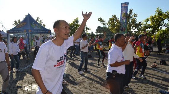 Bersatu Bangun Indonesia, Polres Batu Senam Bersama Masyarakat