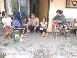 Pelayanan Prima Kepada Masyarakat oleh Polres Batu. Kegiatan Kunjungan Kerukunan Warga Bhabinkamtibmas Kelurahan Songgokerto Polsek Batu Tetap Aman Dan Damai