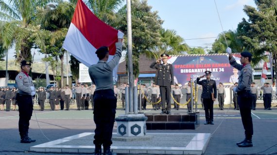 Wakapolres Batu Pimpin Upacara Kemerdekaan Republik Indonesia Ke – 74