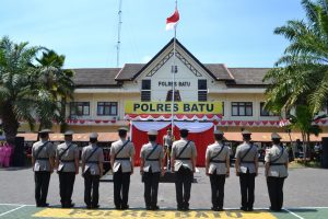 Kapolres Batu Pimpin Upacara Sertijab Kabag, Kasat Dan PJU Polres Batu