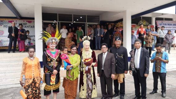 Kapolres Batu dampingi Walikota dan Forkompimda, hadiri Wisuda mahasiswa dan Pasca Sarjana di YPPII Kota Batu