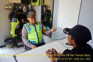 Peningkatan Pam Swakarsa Bhabinkamtibmas Polsek Batu Kota Sambang Satuan Pengaman