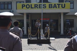 Peringati Hari Sumpah Pemuda yang ke-91, Polres Batu Gelar Upacara