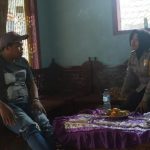 Brigadir. Siti Nurlaila, melaksanakan kegiatan sambang kepada Bapak Wahyu Tokoh Masyarakat Dusun Toyomerto