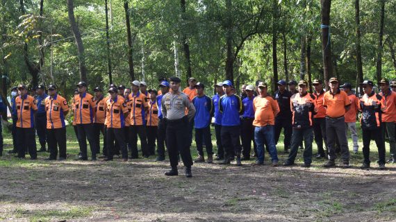 Apel siaga bencana Kota Batu, Walikota dan Kapolres Batu pimpin apel kesiapan di Coban Talun