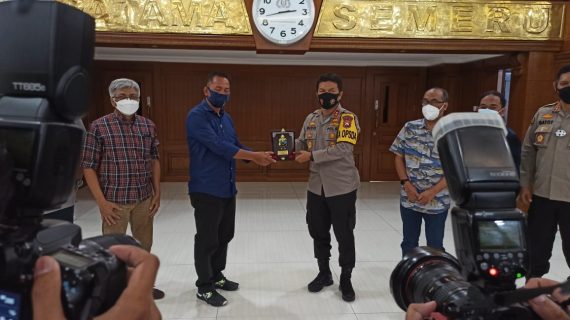 Kapolda Jatim Gandeng PWI Perangi Berita Hoax di Wilayah Jatim