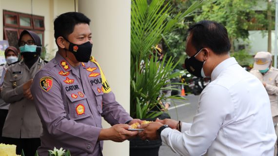 Meriah namun sederhana, bentuk Peduli Kapolres Batu Dalam Rayakan Ultah Anggotanya