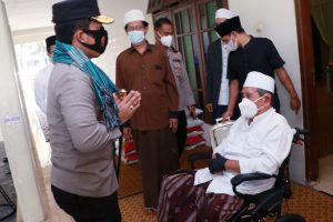 Jalin Komunikasi dan Mohon Dukungan Do’a, Kapolda Jatim Silaturahmi ke Ponpes Al Falah Kediri