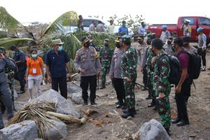 Tinjau NTT, Panglima dan Kapolri Fokuskan Evakuasi Korban dan Kirim Bantuan
