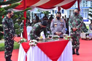 Kompak, Panglima dan Kapolri Kunjungi Lembaga Pendidikan TNI dan Polri