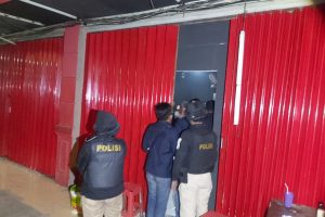 97 ORANG PENGUNJUNG DAN PEGAWAI KARAOKE TERJARING PATROLI OPS Yustisi DI SURABAYA