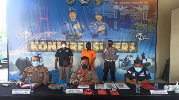 Ditpolairud Polda Jatim Ungkap Penyelundupan Baby Lobster Sebanyak 22 Ribu Ekor