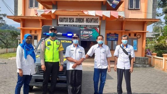 BHABINKAMTIBMAS POLSEK NGANTANG SOSIALISASIKAN PELAKSANAAN VAKSINASI