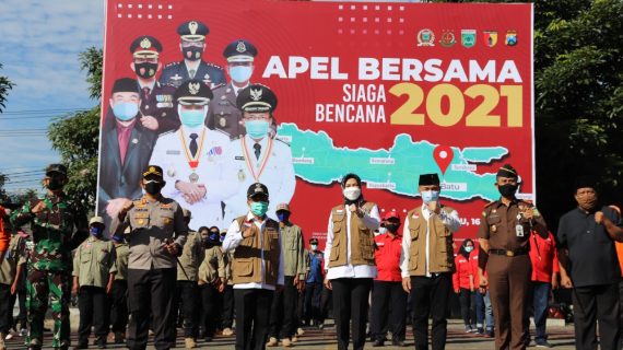 BEKERJASAMA DENGAN PEMKOT , POLRES BATU SIAGAKAN PASUKAN ANTISIPASI BENCANA ALAM