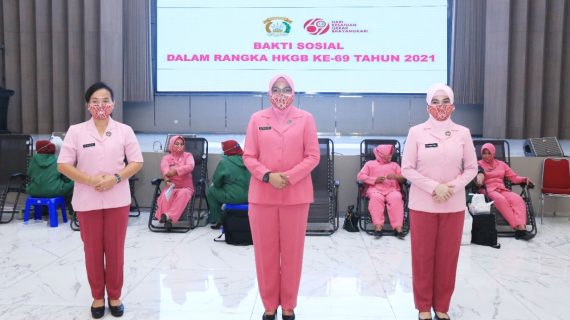 DALAM RANGKA HKGB KE – 69 BHAYANGKARI POLDA JATIM GELAR BHAKTI SOSIAL DONOR DARAH