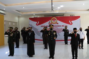 HARI INI ANGGOTA POLRI DI POLRES BATU, RAYAKAN HARI JADINNYA MELAUI UPACARA SECARA VIRTUAL DIPIMPIN PRESIDEN