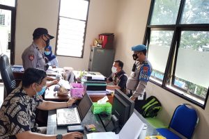 PENDISIPLINAN PROTOKOL KESEHATAN DI MAPOLRES BATU