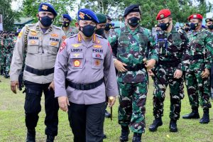 Beri Semangat Prajurit TNI-Polri, Kapolri: Pengabdian Terbaik Kepada Bangsa dan Masyarakat di Papua