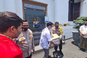 Peringati Sumpah Pemuda, Elemen Mahasiswa Surabaya Gelar Aksi Tausiyah Kebangsaan Di Depan Bhabinkamtibmas se-Surabaya
