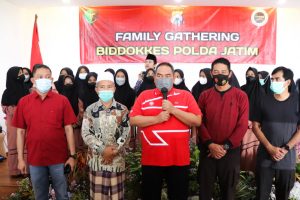Kabid Dokkes Polda Jatim dan Pondok Pesantren Ar-Ridlwan Kota Batu Gelar Family Gathering