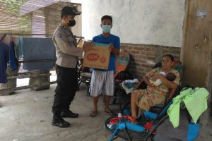 Wujud Empati Bhabinkamtibmas Desa Gontor Mlarak Ponorogo Peduli Pada Warga Binaan