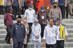 Forkopimda Jatim Dampingi Presiden RI Resmikan Pasar Besar Ngawi