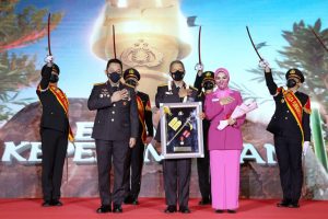 Dihadapan Wisudawan Pati, Kapolri Bertekad Wujudkan Polri yang Makin Dicintai Masyarakat