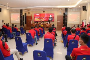 Tekan Angka Kriminalitas, Kapolres Malang Berikan Pembekalan kepada Karyawan Alfamart