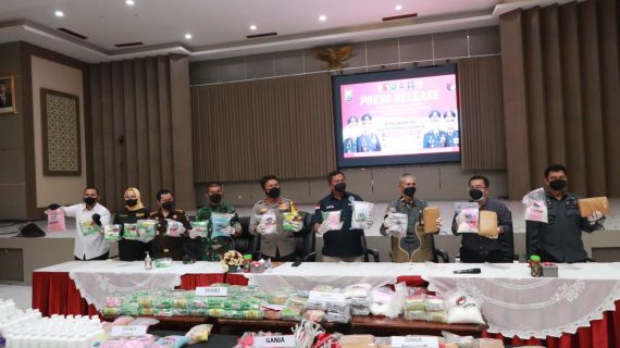 Jelang Ramadhan, 116,073 Kg Sabu, 34.417 butir Ekstasi dan belasan kilo Ganja dimusnahkan oleh Dit Resnarkoba Polda Jatim dan Jajaran