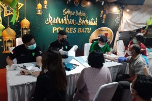 Gebyar Vaksinasi Malam Hari Polres Batu Berhadiah Motor