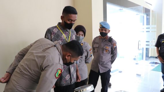 Sebanyak 40 Peserta Rekrutmen Calon Bintara Polri mengikuti Tes Rikmin Tahap I