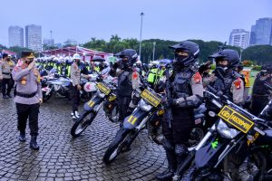 Apel Gelar Pasukan, Kapolri Tekankan Soal Strategi Antisipasi Kemacetan Hingga Vaksinasi Booster saat Mudik