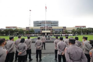 Kapolda Jatim Pimpin Apel Pengamanan Malam Takbir