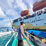 Polres Sumenep  Evakuasi Penumpang Kapal Sabuk Nusantara 91 Yang Kandas di  Pulau Setabok