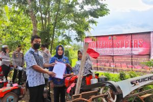 Para Petani Berikan Apresiasi Polres Trenggalek