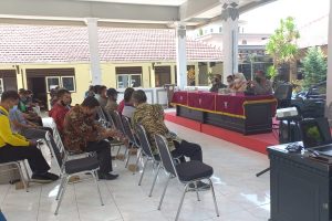 Terkait Wabah PMK, Kapolsek Junrejo Polres Batu : Jangan Termakan Isu dan Hasutan Spekulan