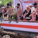 Waka Polri Letakan Batu Pertama Pembangunan Masjid di Kediri