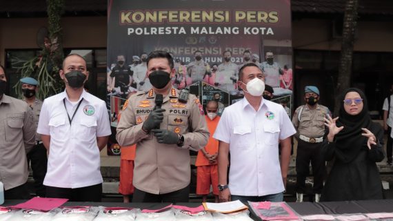Kembali Catatkan Prestasi Polresta Malang Kota Berhasil Mengamankan Pengedar Sabu 21 KG