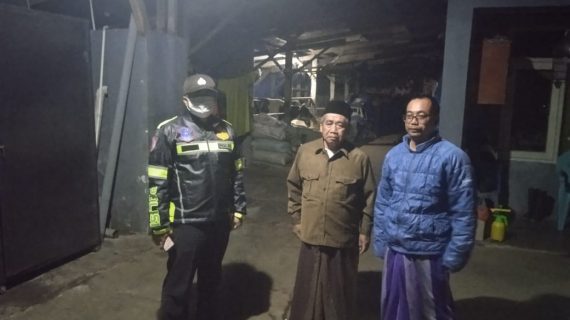 Polsek Ngantang Laksanakan Giat Patroli Dialogis Antisipasi Penularan PMK