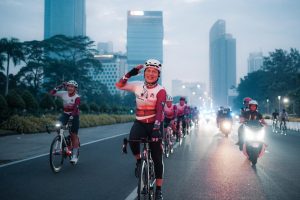 Tergabung dalam Regu Bima, Kapolda Jatim Ikuti Sepeda Beregu Presisi Khatulistiwa