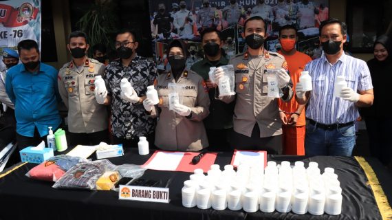 Polresta Malang Berhasil Menggagalkan Peredaran Narkoba, Puluhan Ribu Pil Koplo Diamankan