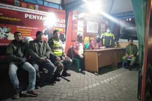 Tetap Antisipasi PMK, Petugas Lakukan Pemeriksaan SKKH di Pos Pam Songgokerto