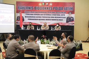 Biddokkes Polda Jatim Laksanakan Rakernis Kepada Karumkit dan Kasidokkes Jajaran