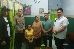 Hari Pertama Bertugas, Kapolres Malang Kunjungi Korban Tragedi Kanjuruhan Beri Santunan dan Bantuan Pengobatan