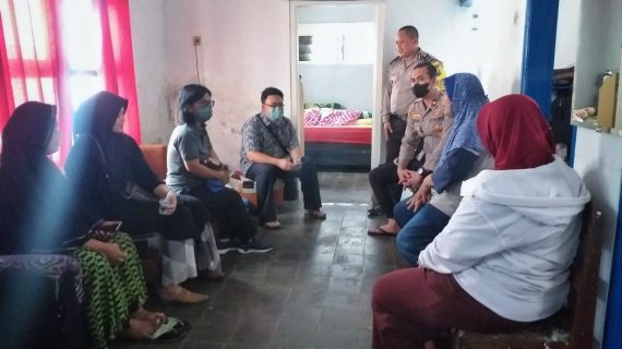 Polresta Malang Kota Lakukan Pengecekan Kesehatan Berkala Bagi Korban Kanjuruhan