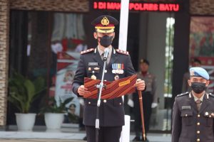 Kapolres Batu Jadi Irup Peringatan Hari Pahlawan Ke-77 Tahun 2022