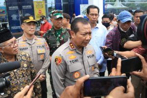 Kapolda Jatim Mengapresiasi Pelayanan SIM Cak Bhabin dan Motor Listrik Polrestabes Surabaya