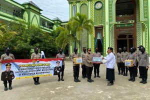 Polres Bojonegoro Fasilitasi Program 10.000 Kitab Suci se Jatim untuk Umat Beragama