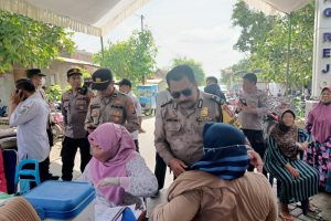 Gandeng Bidan Desa dan Urkes, Polres Nganjuk Buka Gerai Vaksin  Covid-19